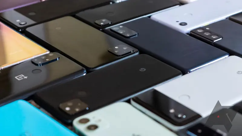 Choosing the Best Free Smartphone for Your Needs image